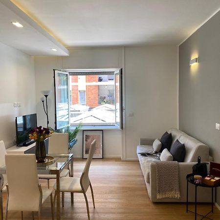 Gramsci 2 - Cozy Apartment Near Sempione Park! Milano Eksteriør billede